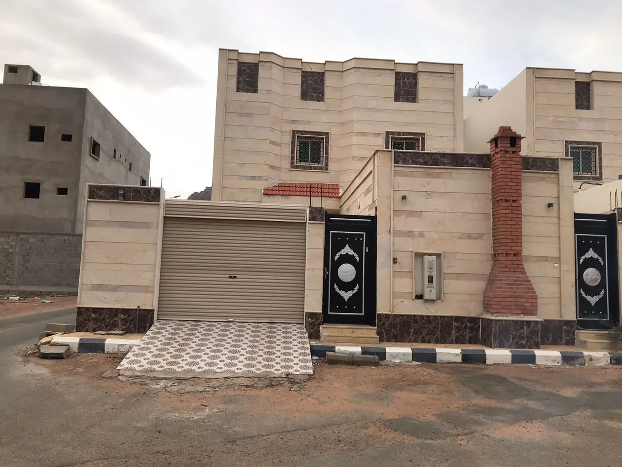 دور ارضي للإيجار في حي الوادي